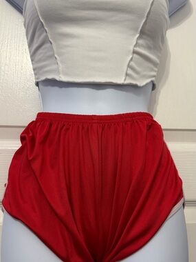 High-Rise Red Women’s Athletic Shorts with Elastic Waist